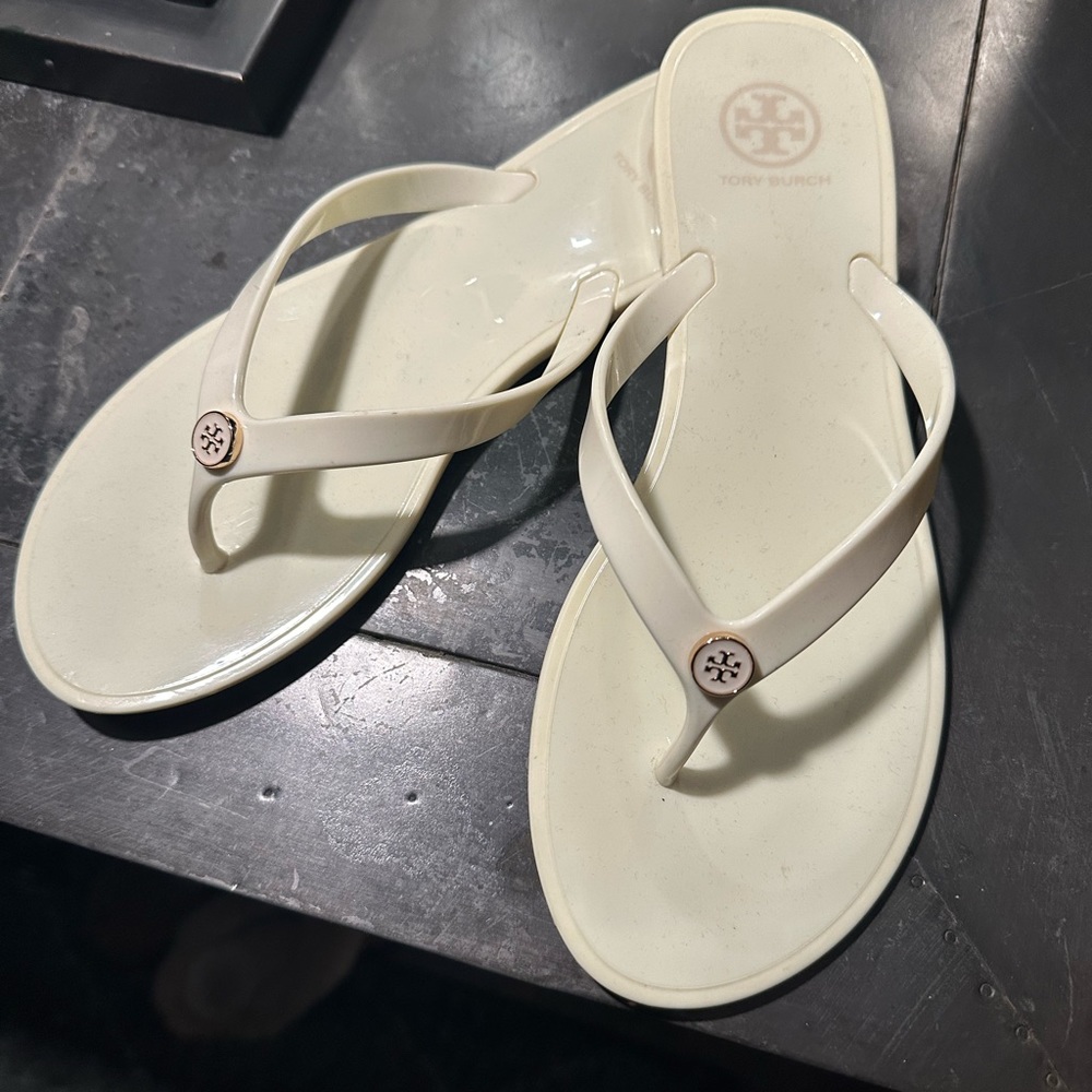 White jelly Tory Burch flip flops